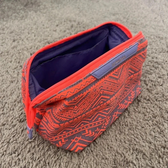 Sephora Limited Edition Lipstick Jungle neon tribal print makeup bag - Picture 7 of 8